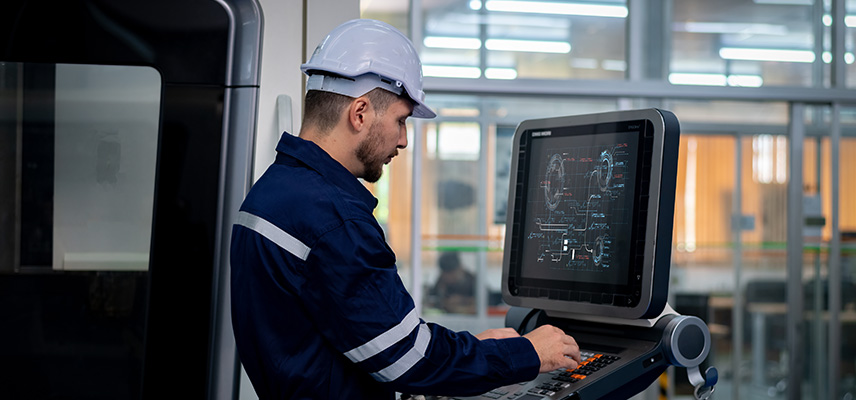 Was machen Betriebs­techniker?