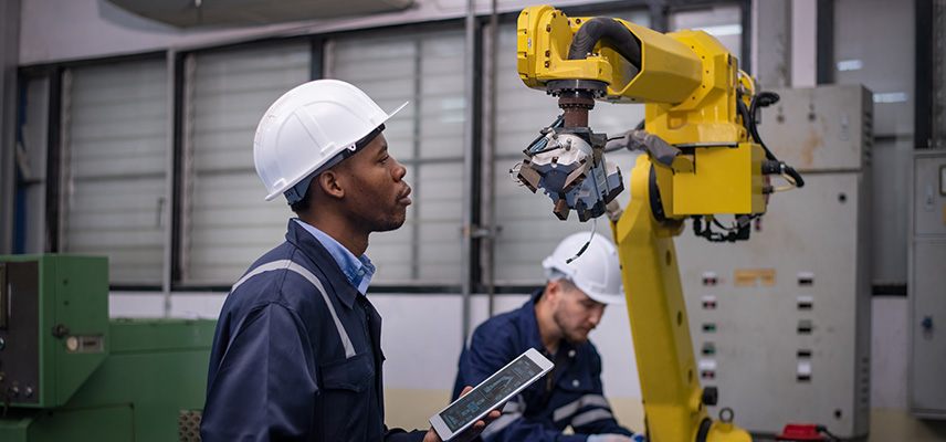 Was machen Techniker der Maschinentechnik mit Schwerpunkt Produktionsorganisation?